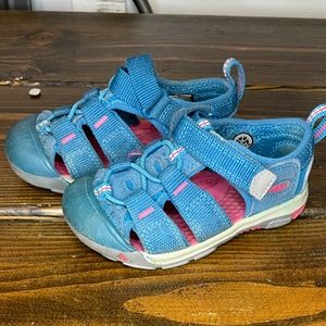 Keen Toddler Sandals - Size 7